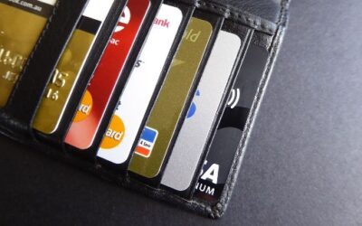 Carte Visa ou Mastercard : Comment choisir la carte qui vous convient le mieu